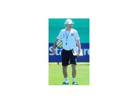 Alejandro Sabella medita algunas variantes para enfrentar a Colombia.