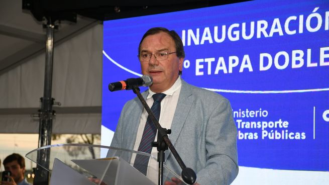 Jose Luis Falero, ministro de Transporte y Obras Públicas.