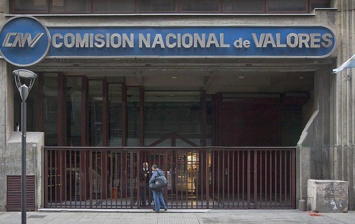 Sede de la Comisión Nacional de Valores (CNV).