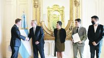 ypf y equinor anunciaron a alberto fernandez la firma de un acuerdo de entendimiento