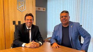 San Lorenzo continúa sumergido en una crisis institucional, que fuerza la intervención de la AFA. San Lorenzo continúa sumergido en una crisis institucional, que fuerza la intervención de la AFA.