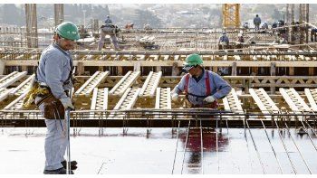 blindaje. Los cambios de la Ley ART apuntan a disminuir la industria de los juicios laborales para proteger a las empresas.