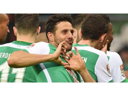 Claudio Pizarro jugará en Werder Bremen por quinta vez en su carrera.