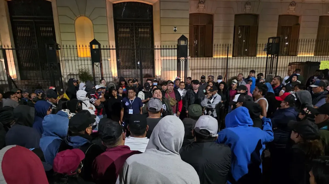 El pasado miércoles los policías concentraron frente a la Casa de Gobierno de Jujuy.&nbsp;&nbsp;