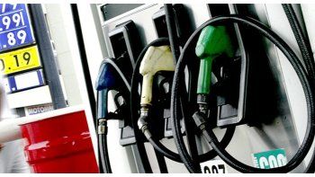 ámbito.com | Vuelven a pensar en cambiar impuesto a los combustibles