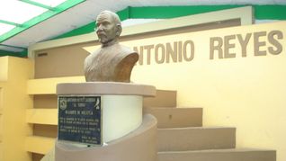 En un enfrentamiento contra fuerzas imperialistas, muere en 1866, en Huejutla, Antonio Reyes el tordo. En un enfrentamiento contra fuerzas imperialistas, muere en 1866, en Huejutla, Antonio Reyes el tordo.