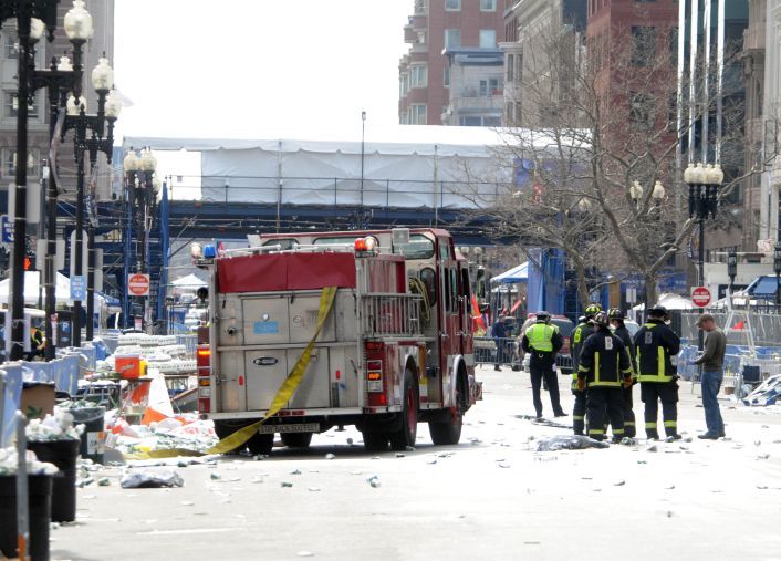 Atentado en la tradicional maratón de Boston causó tres muertos y más de 130 heridos (foto 2)