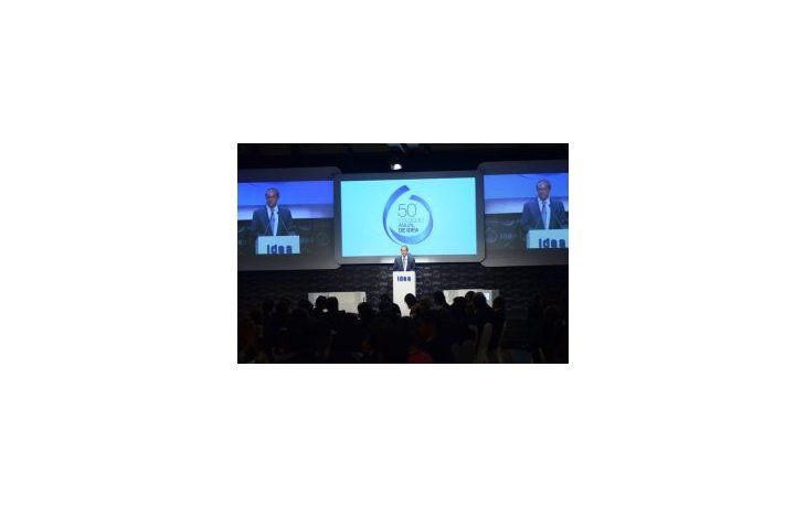 ámbito.com | El gobernador Daniel Scioli inauguró ayer en Mar del Plata el Coloquio de IDEA que, como ya es costumbre, no contará con la presencia de representantes del Gobierno nacional.El gobernador Daniel Scioli inauguró ayer en Mar del Plata el Coloquio de IDEA qu
