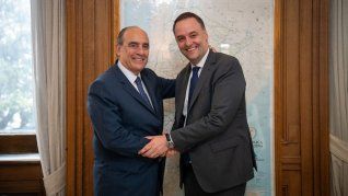 Manuel Adorni junto a Guillermo Francos, en Casa Rosada. Manuel Adorni junto a Guillermo Francos, en Casa Rosada.
