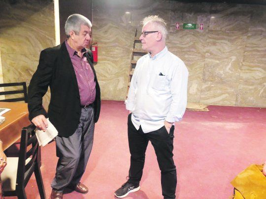 Arte lumière. Oscar Ortiz, uno de los socios propietarios, con Thierry Frémaux, director del Festival de Cannes,, durante su visita del año pasado a los trabajos de restauración.&nbsp;