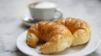 verano 2023: ¿cuanto sale un cafe con 2 medialunas en los paradores de la ruta?