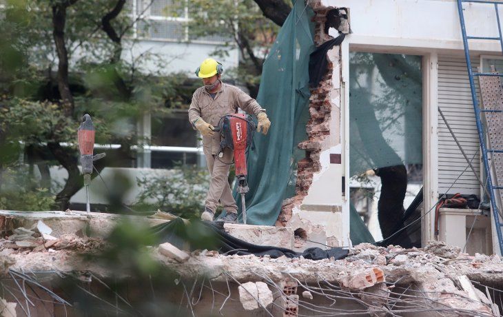Costo de la construcción se aceleró a casi 4%; precios mayoristas se mantuvieron debajo de 3%
