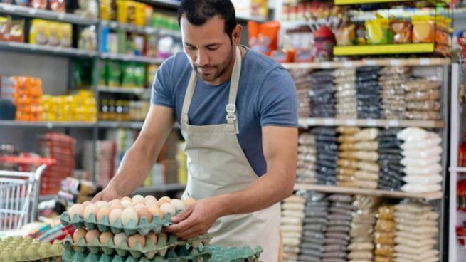 Enterate por qué se celebra el Día del Empleado de Comercio en Argentina y cuánto se paga.