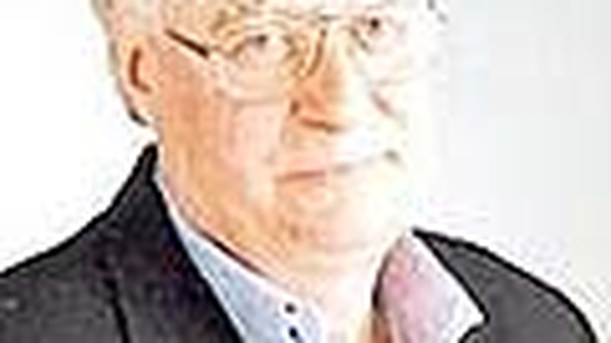 Le hicieron nueva angioplastia a Víctor Sueiro. Tiene un récord de 11