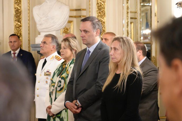 Javier Milei encabezó la ceremonia de ascenso de oficiales de las Fuerzas de Seguridad. Javier Milei encabezó la ceremonia de ascenso de oficiales de las Fuerzas de Seguridad.
