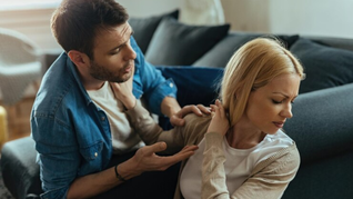 Esta es una señal de alerta en tu relación: cómo saber si estas criando a tu pareja.