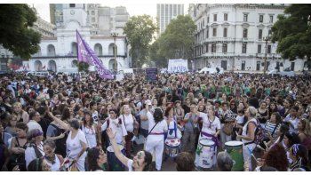 ámbito.com | Las columnas se movilizaron desde el Congreso a Plaza de Mayo.