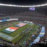 Las 32 franquicias de la NFL han aprobado un incremento en el número de partidos internacionales a partir del 2027, lo que podría significar que México tenga más juegos. Las 32 franquicias de la NFL han aprobado un incremento en el número de partidos internacionales a partir del 2027, lo que podría significar que México tenga más juegos.