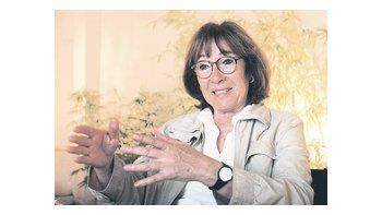 Jeanine Meerapfel: «Mi padre escapó del nazismo en 1943 y vino aquí con pasaporte argentino, pero recién de grande conseguí que me contara algo. El resto, sus actos heroicos, me lo contaron otros».