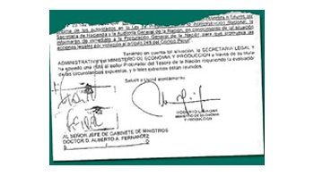 ámbito.com | Facsímil de la nota que el ministro Roberto Lavagna le envió al jefe de Gabinete, Alberto Fernández, pidiendo investigar a los consejeros.
