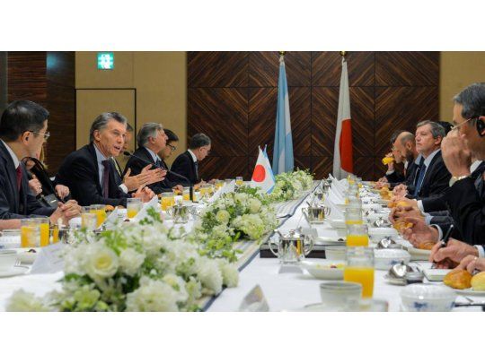 Mauricio Macri en una reunión con empresarios japoneses en su pasada visita a Tokio.
