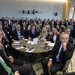 Javier Milei encabezó una gira junto a parte del Gabinete. Javier Milei encabezó una gira junto a parte del Gabinete.