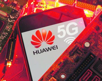 Reino Unido cede a las presiones de Washington y elimina a Huawei por completo de sus redes de 5G