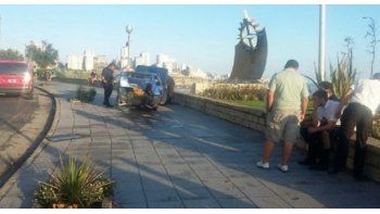 Otro policía estuvo involucrado en un accidente: una mujer sufrió la amputación de una pierna