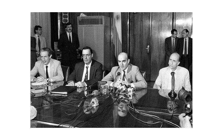 Domingo Cavallo fue la mente dentrás de la Ley de Convertibilidad.&nbsp;