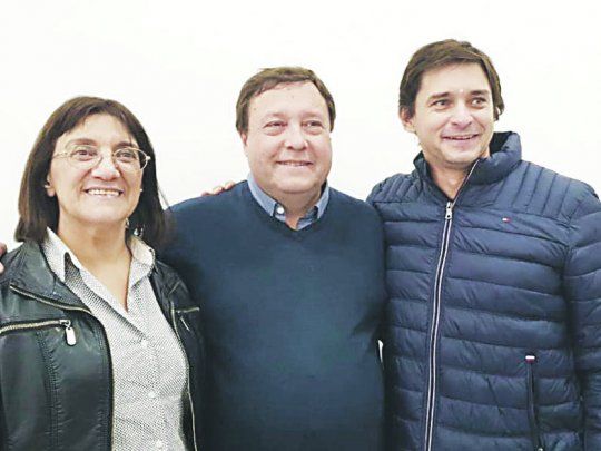 Estrategia. El rionegrino Weretilneck apuntará ahora al Senado nacional, junto a Mónica Silva y Leandro Lescano como compañeros de lista.