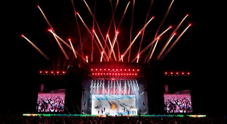 Ricky Martin se despide de Argentina este sábado con su segunda noche sold out en el Campo de Polo. Ricky Martin se despide de Argentina este sábado con su segunda noche sold out en el Campo de Polo.