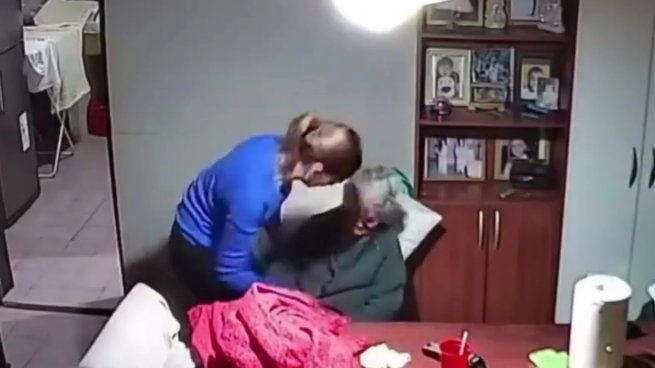 Una cuidadora agredió a una mujer de 84 años en Campana