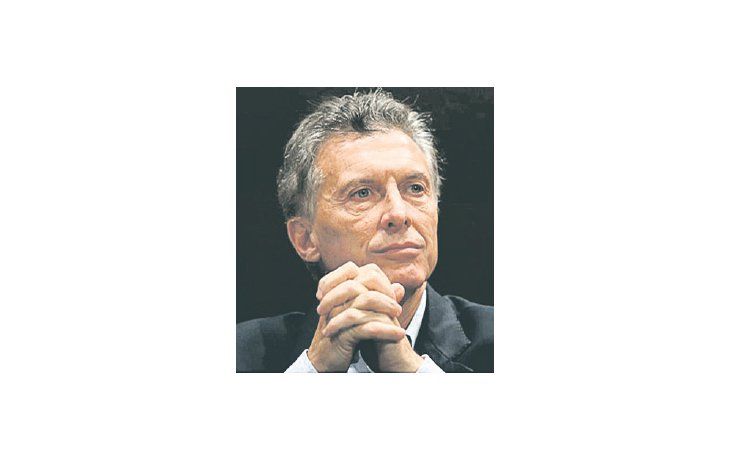 Oración. Macri ya se cuestiona si realmente nos salvará el blanqueo.