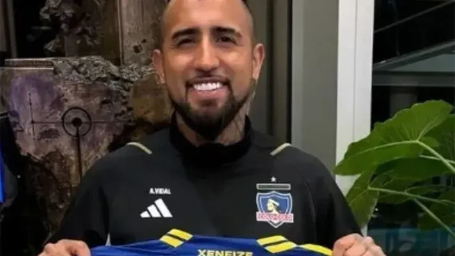 Arturo Vidal posó con la camiseta de Boca&nbsp;