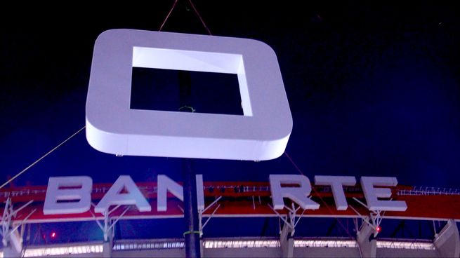 Ultiman detalles del Estadio Azteca.