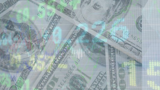 Mercado y tensión cambiaria: el dólar minorista salta a $1.475 mientras bonos se derrumban