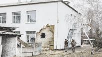 SUSTO. Un misil impactó en una guardería en Stanitsa Luganska, Ucrania. Afortunadamente no hubo víctimas. Las autoridades locales reportaron que al menos 32 misiles cayeron sobre la ciudad.