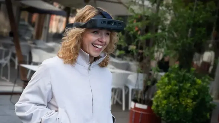 Estas gafas aprovechar&aacute;n la inteligencia artificial para brindarle una nueva alternativa a los ciegos o de visi&oacute;n reducida.