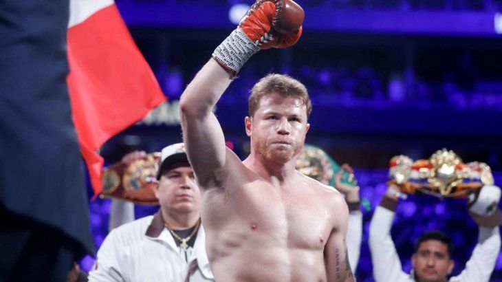 Saúl Canelo Álvarez firmó un contrato multimillonario para realizar tres peleas en Arabia y una en los Estados Unidos y en 2026 uno de sus rivales podría ser el británico Hamzah Sheeraz, de 25 años e invicto.