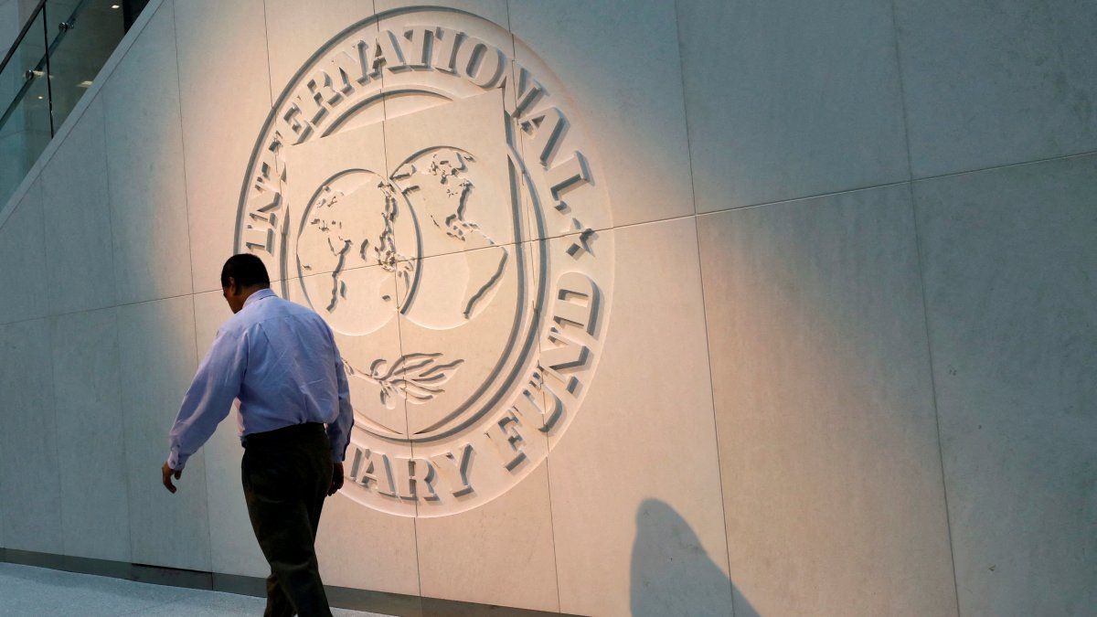 Nicolas Bossi and Luis Caputo meet with International Monetary Fund officials