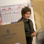 Las colectoras vuelven al centro del debate en el plan de Karina Milei para reemplazar las PASO. Las colectoras vuelven al centro del debate en el plan de Karina Milei para reemplazar las PASO.