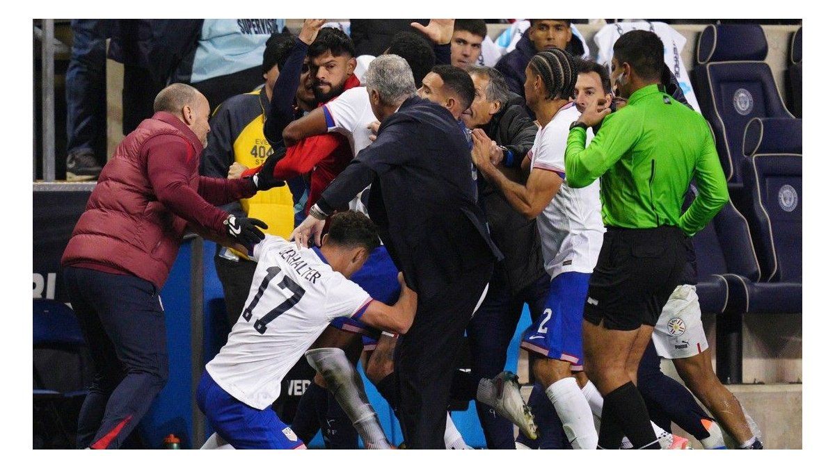 Tensión y piñas en EEUU–Paraguay: el amistoso de Pochettino y Alfaro que explotó sobre el final