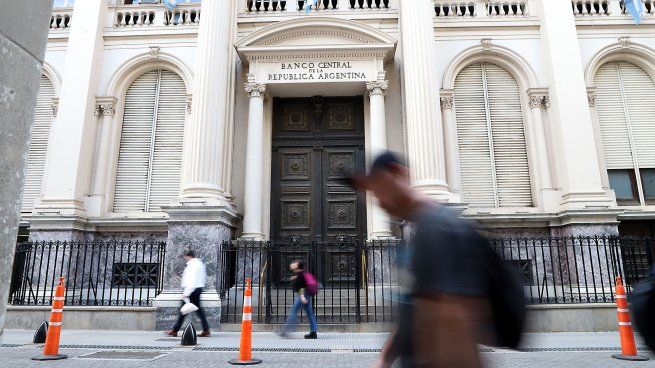 Las reservas del BCRA están cerca de perforar los u$s27.000 millones.