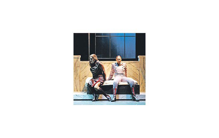 ámbito.com | Carla Filipcic Holm y Carlos Ullán lideran el sólo discretoelenco de la reposición de «La clemenza di Tito», una puestamuy celebrada hace tres años que hoy perdió sorpresa y calidad.