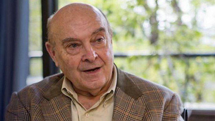 Domingo Cavallo pronosticó cuál será la inflación de 2022 y propuso un desdoblamiento cambiario Domingo Cavallo pronosticó cuál será la inflación de 2022 y propuso un desdoblamiento cambiario
