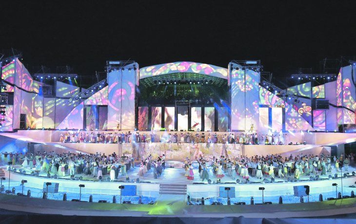 Mendoza rindió culto al vino en la Fiesta de la Vendimia