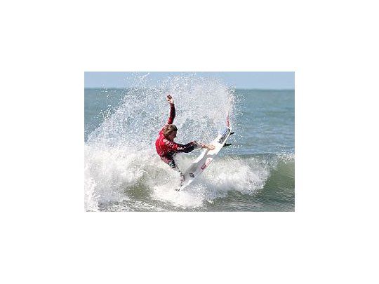 Continúan las series de clasificación del Rip Curl Pro Argentina.