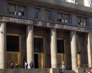 El Ministerio de Economía realizará cuatro licitaciones de Letras del Tesoro en Pesos durante febrero.