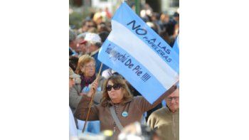 Ambientalistas de Gualeguaychú volvieron a marchar.