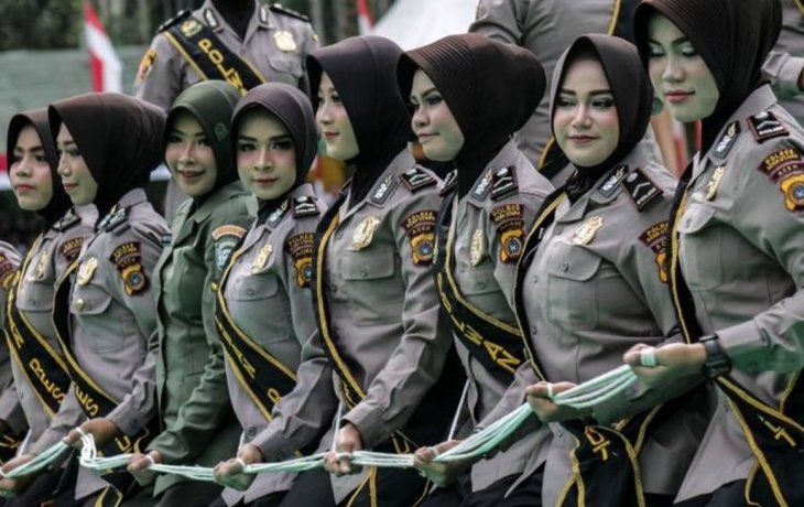 Indonesia elimina las pruebas de virginidad en aspirantes a cadetas